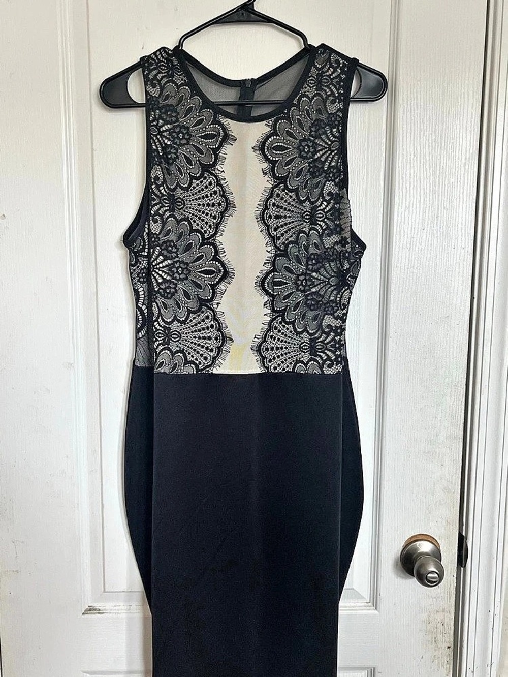Floral Lace Panel Midi Dress in Black & White Like New